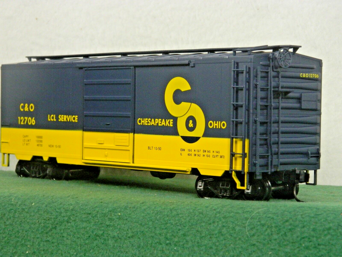 WEAVER CHESAPEAKE & OHIO LCL BLUE & YELLOW 40 PS-1 BOX CAR 3059