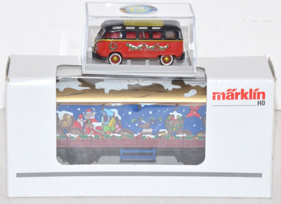 Marklin 4415.746 Christmas Car w matching Brekina VW Bus 4415 basis HO Scale
