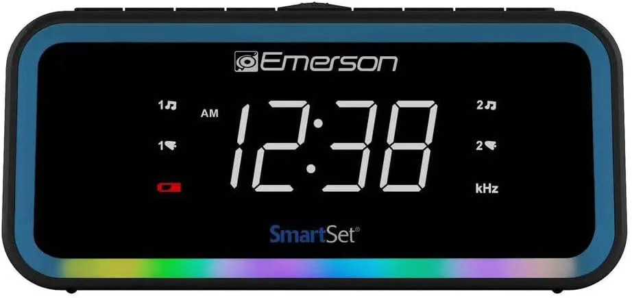 Emerson CKS1401 Smartset AM/FM Dual Alarm Clock Radio with 0.9" White LED Displa