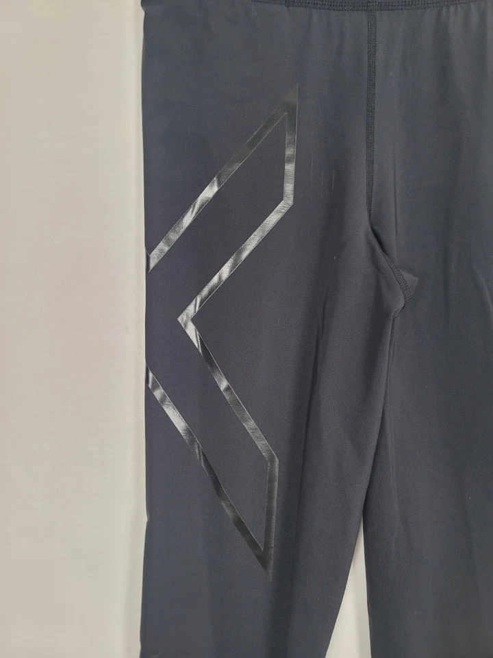 2XU Calzas Apretadas de Compresión para Correr Entrenamiento Recuperación Para Mujer Medianas Altas MT. Foto 4 de 4