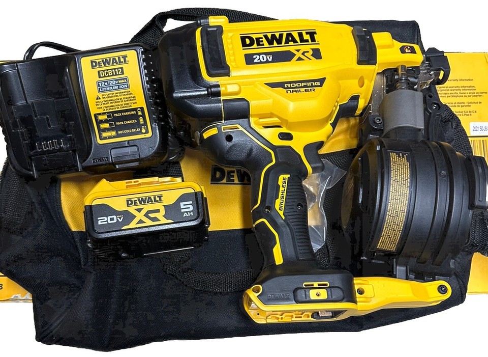 DeWalt DCN45RNB 20V MAX 15Degree Brushless Cordless Coil Roofing