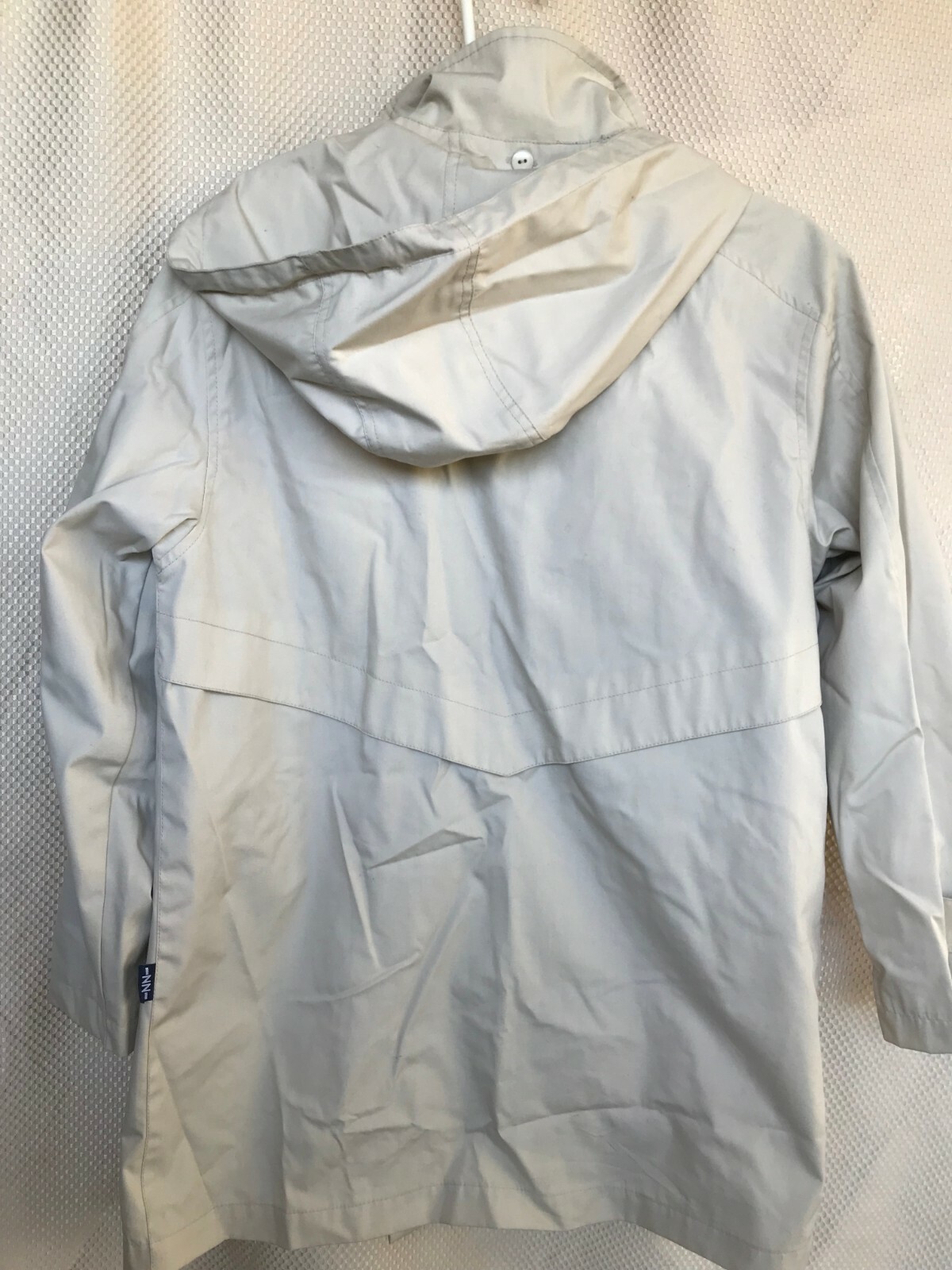 IZZI Hooded Beige Coat/Jacket Women's Size Medium EUC Gem