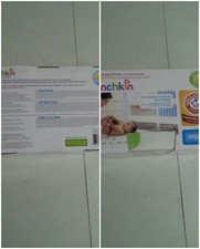 Munchkin Arm and Hammer Disposable Changing Pad, 10 Count