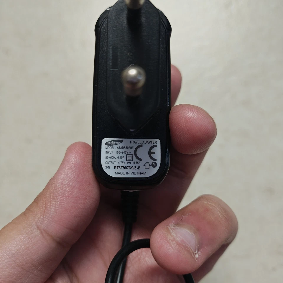 Samsung 20-pin ATADS30EBE 4.75V 0.55A Travel AC Charger - EU PLUG #2536 - Image 4 of 4