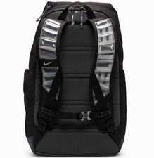 Nike Elite Backpack Black 15L Zip Closure Padded Straps Logo