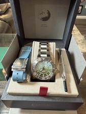 Oris Aquis Green Men's Watch - 01 743 7734 4197-Set 3