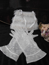 alte Spitzen-Handschuhe mit Tasche 50/60er Jahre Vintage Braut / Kommunionkind