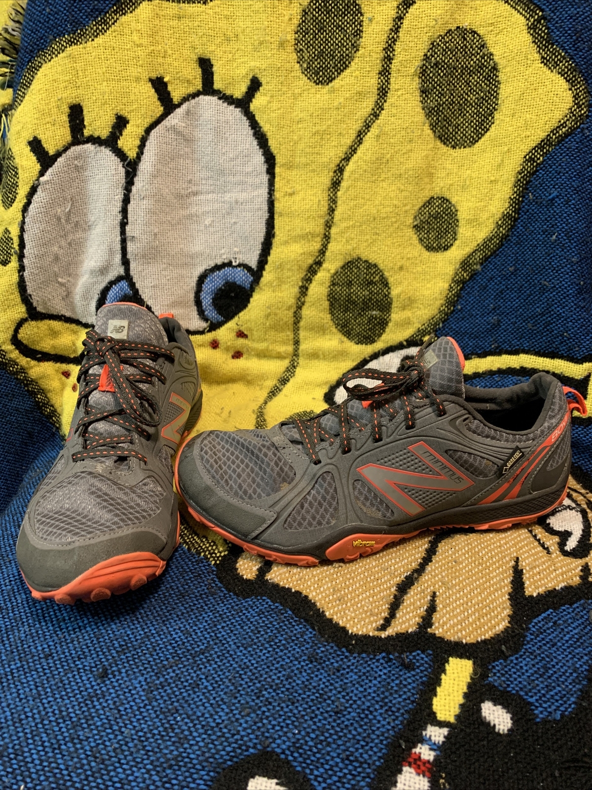 New Balance Minimus GoreTex Vibram Womens Size 10 WO… Gem