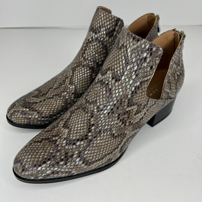 New Directions Womens 2900020 Fredricka Booties Gray Size