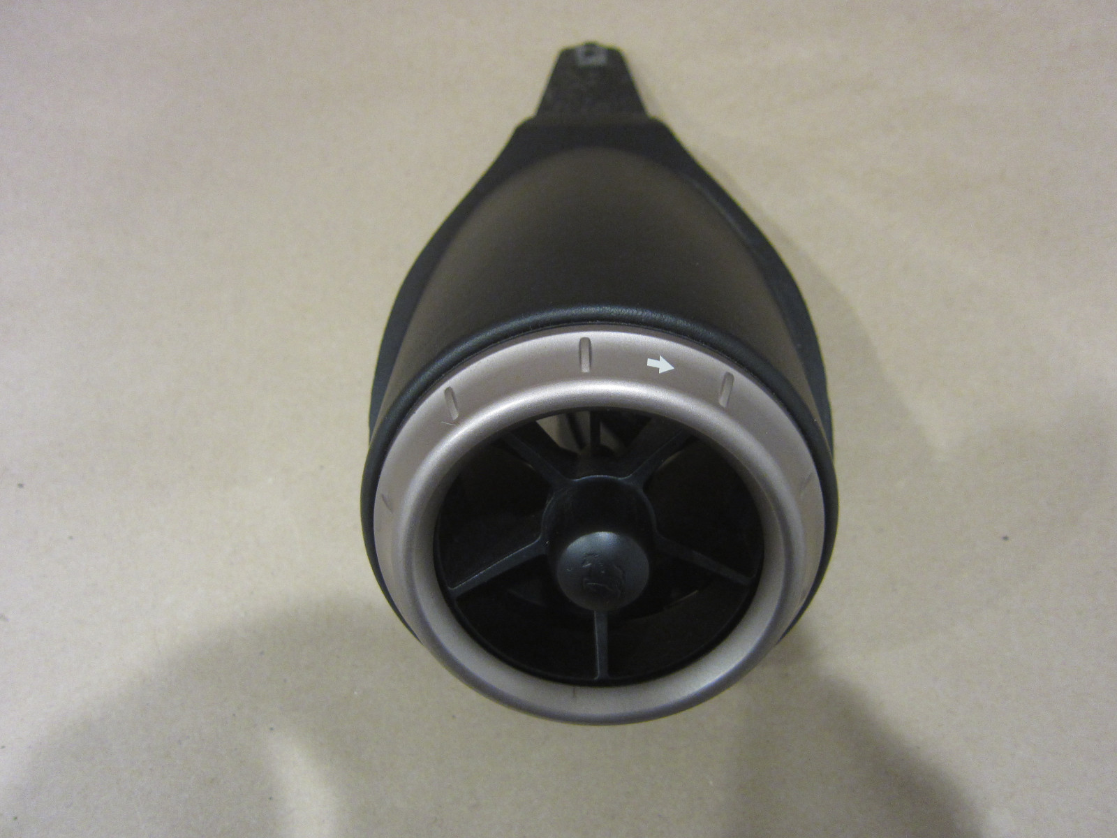 Ferrari California - Side Dash Air Vent Complete - Part # 80802400 & 81986900