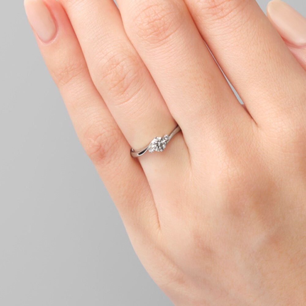 950 Platinum Round Cut Diamond Wedding Ring Certified Lab Grown