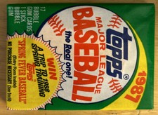 1987 Topps Baseball Wax Pack Kelly Gruber Blue Jays (Top) Gary Roenicke Yankees