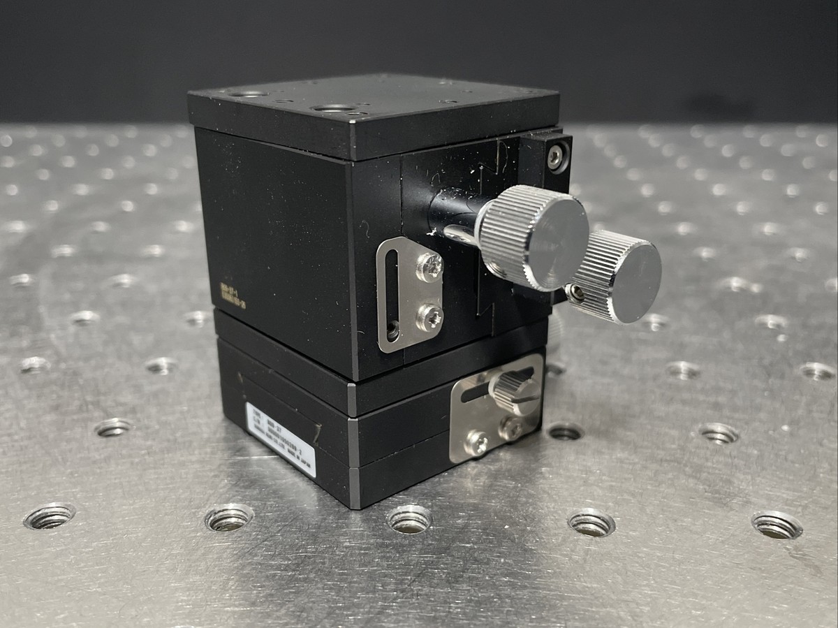 Seiki Sakino Suruga Seiki B09-37-1, XYZ Stage 40x40mm as photo, sn:2261, 2dφm