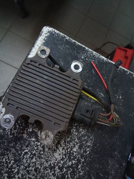 BMW i8 2014-2017 Brake vacuum pump
