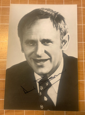 Alan Bean 3x5 B&W Postcard Hand Signed - Apollo 12 Moon Walker - Skylab
