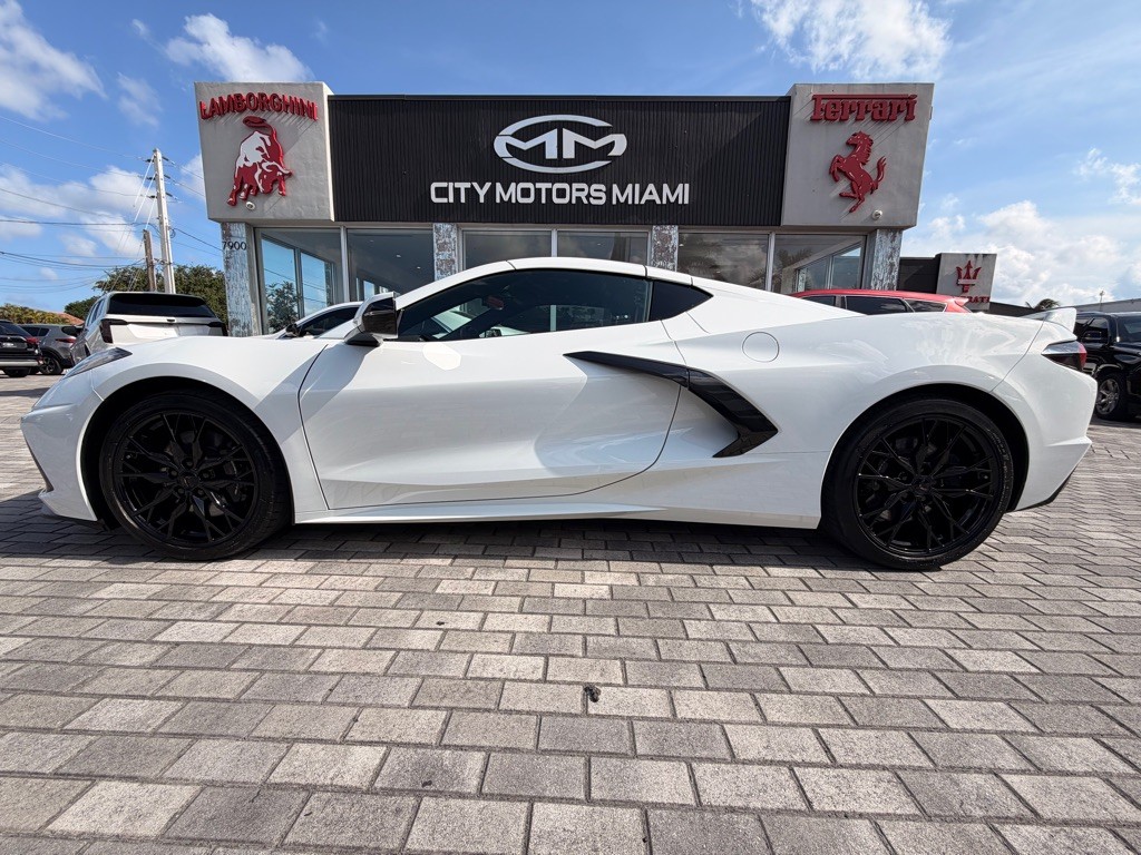 2023 WHITE Chevrolet Corvette   | C8 Corvette Photo 4