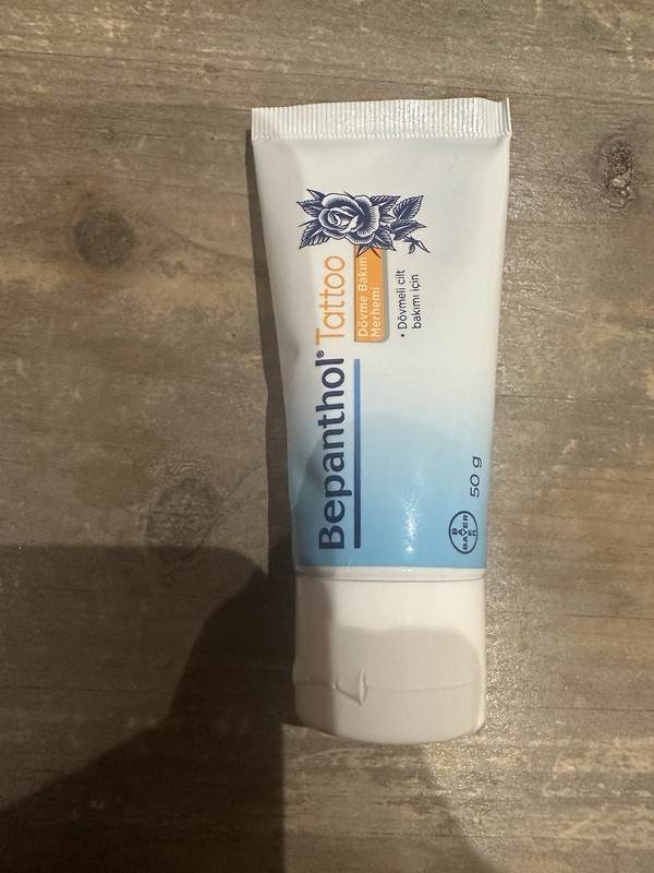 Bepanthol Tattoo Ointment 50g Intensive Care Pomada Panthenol B5 ~ FRESH~ NEW