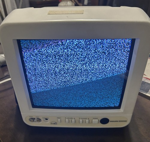 Philips Magnavox 9" Television Small Retro Gaming or CCTV PR0930X1 2000 w/Remote