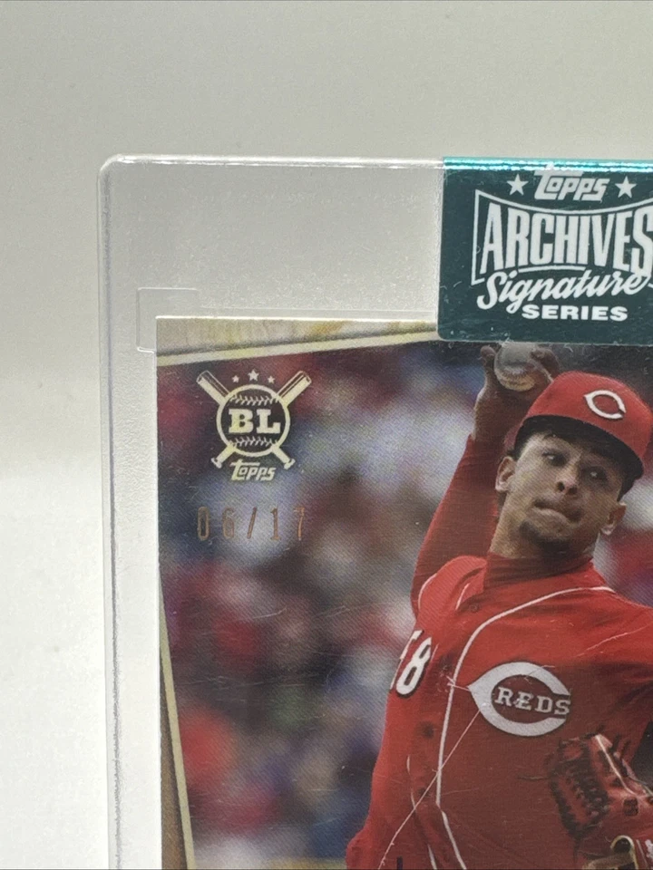 Serie Archivos Topps 2024 - Edición Jugador Activo Recompras Luis Castillo /17  Foto 3 de 3