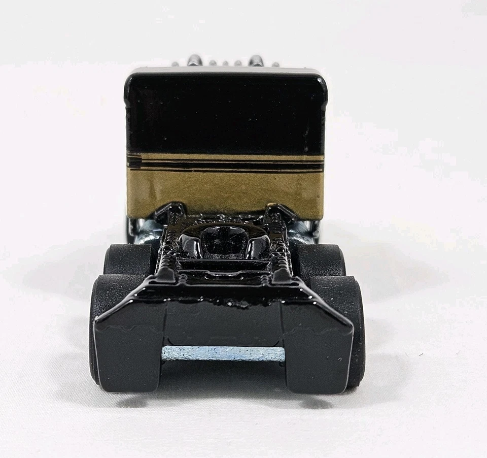 Hot Wheels '75 Kenworth W900 Smokey and the Bandit Retro Entertainment - Image 4 of 4