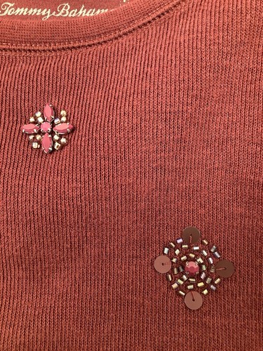 Tommy Bahama Damen Pullover Pulli mit Blumenpaillettenverzierung Größe Small - Bild 5 von 10