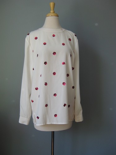 Vintage 70s 80s Oleg Cassini Simple white top blouse with sequined rosettes