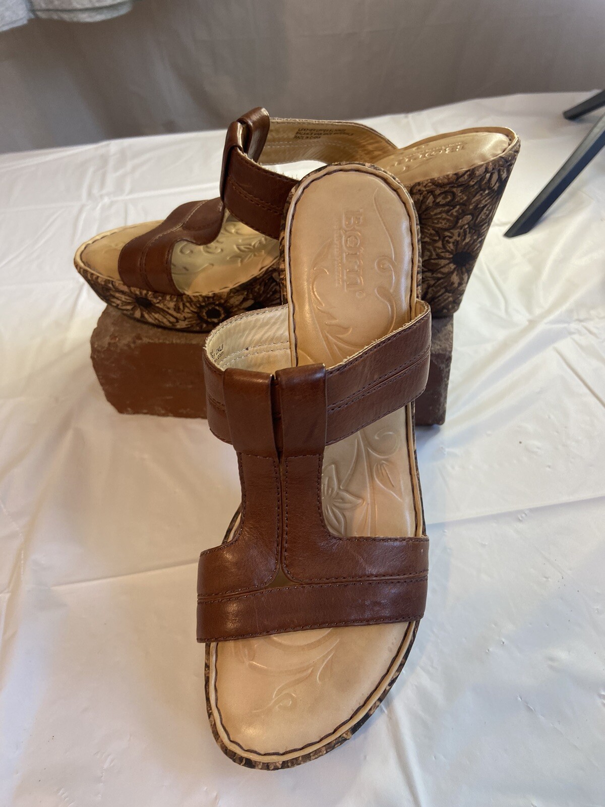 APL Sandali donna nati in pelle marrone con zeppa a fiori taglia 7 ottime condizioni