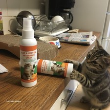 LOT OF 2  VOXFEL Cat Deterrent Spray Natural Indoor  Outdoor