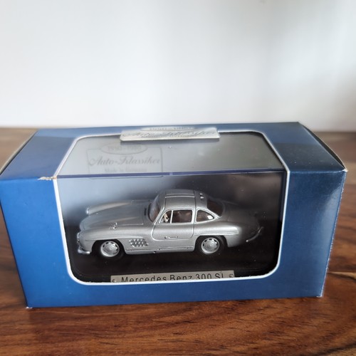 Miniature Mercedes 300SL 1:64 Solo - Argenté - Édition Limitée 2025 - Chine