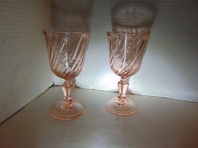 Vintage Luminarc Arcoroc France Made Rosaline Pink Swirl 2 PCs Wine Glasses 1980