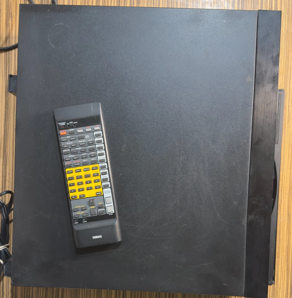 Reproductor de CD/CDV/LD Yamaha CDV-1200K con control remoto - COMO ESTÁ / para piezas o reparación Foto 3 de 4