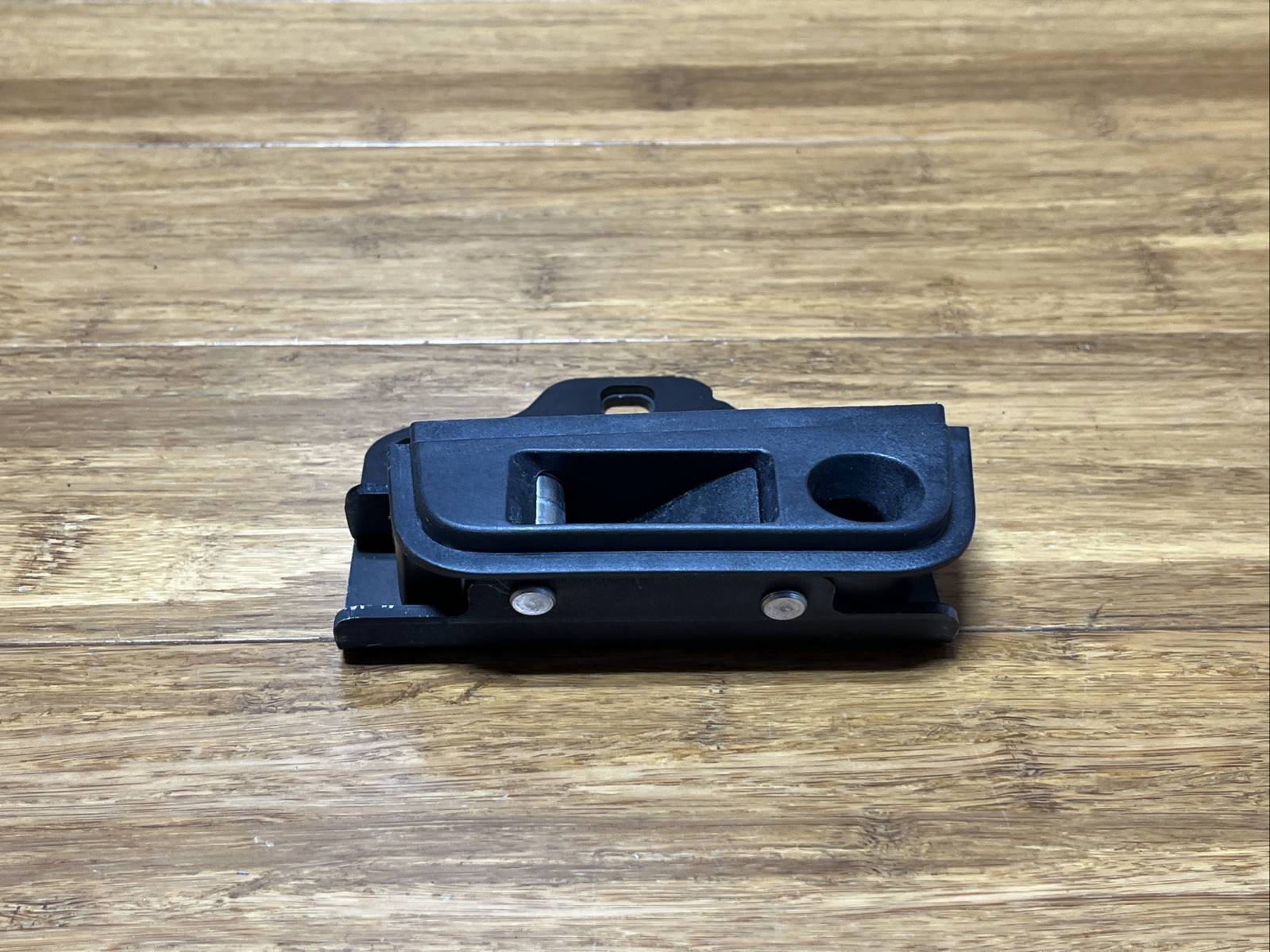 2017-2023 Rolls Royce Dawn RR6 Left Side Mounting Base Plate Cover OEM