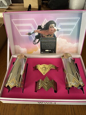 WW84 Wonder Woman Tiara, Armband, Bracelets Jewelry Replica Box
