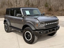 2022 Ford Bronco Badlands Advanced w/ SASQUATCH PKG