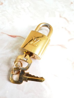 LOUIS VUITTON Padlock lock & key Brass Gold Authentic Number 304