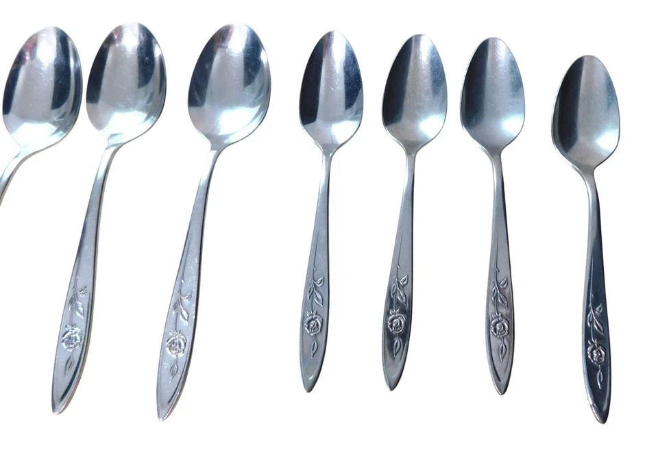 Oneida Community 16 Stainless Spoons My Rose Pattern Serving Grapefruit Dinner - Image 3 of 4