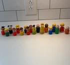 Fisher-Price Little People Sesame Street Figure Lot  Vintage (see photos + read)