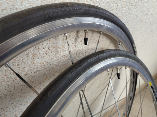 Laufradsatz Mavic Ksyrium Elite Shimano 9/10/11-Fach Clincher silber - Bild 7 von 9