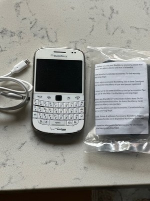 BlackBerry Bold 9930 - White - Touch Screen -  Verizon - Excellent Condition