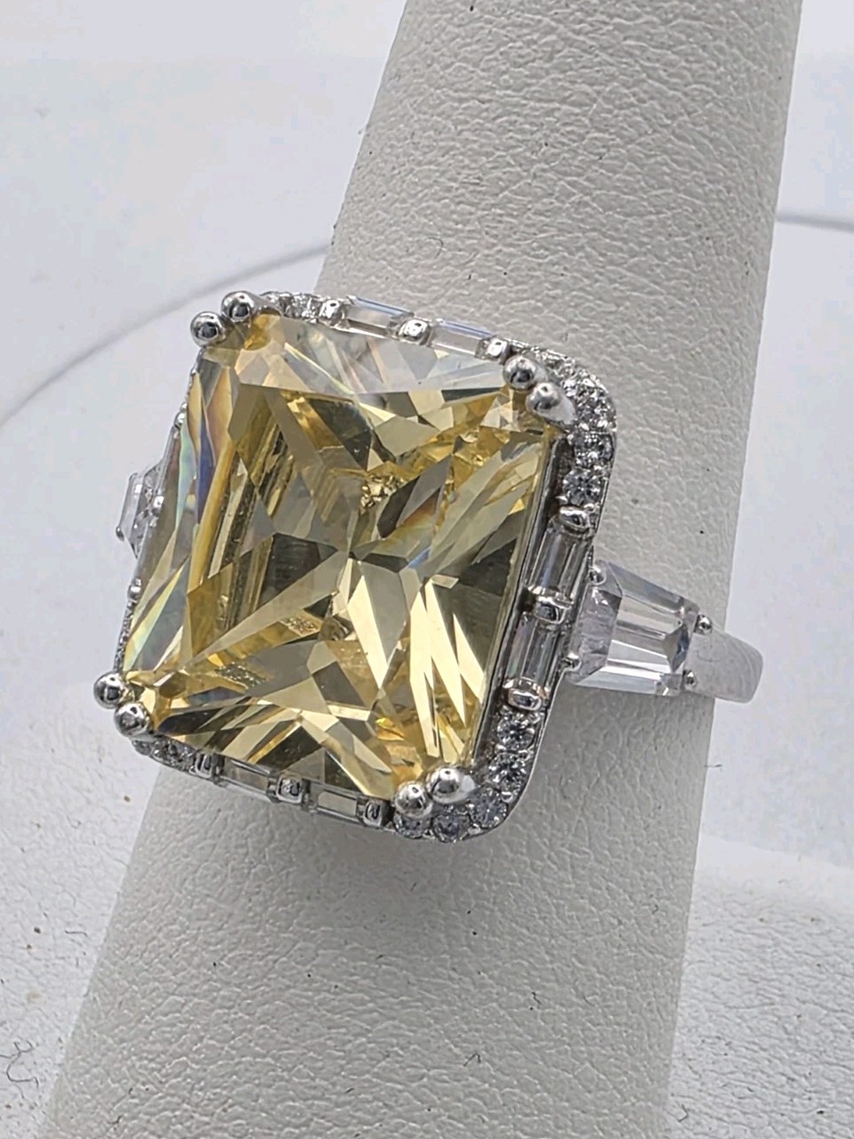 925 Solid Sterling Silver Yellow CZ Cocktail Ring… - image 2