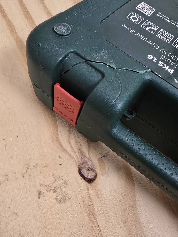 Bosch PKS 16 Mini Cirkelzaag - 400 Watt - 16 mm zaagdiepte