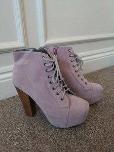 dusty pink booties