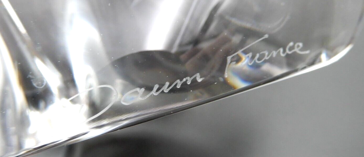 Daum Frances製 
琥珀色の動物彫刻 SIGNED DAUM FRANCE CRYSTAL TEARDROP DESIGN ART GLASS CLOCK