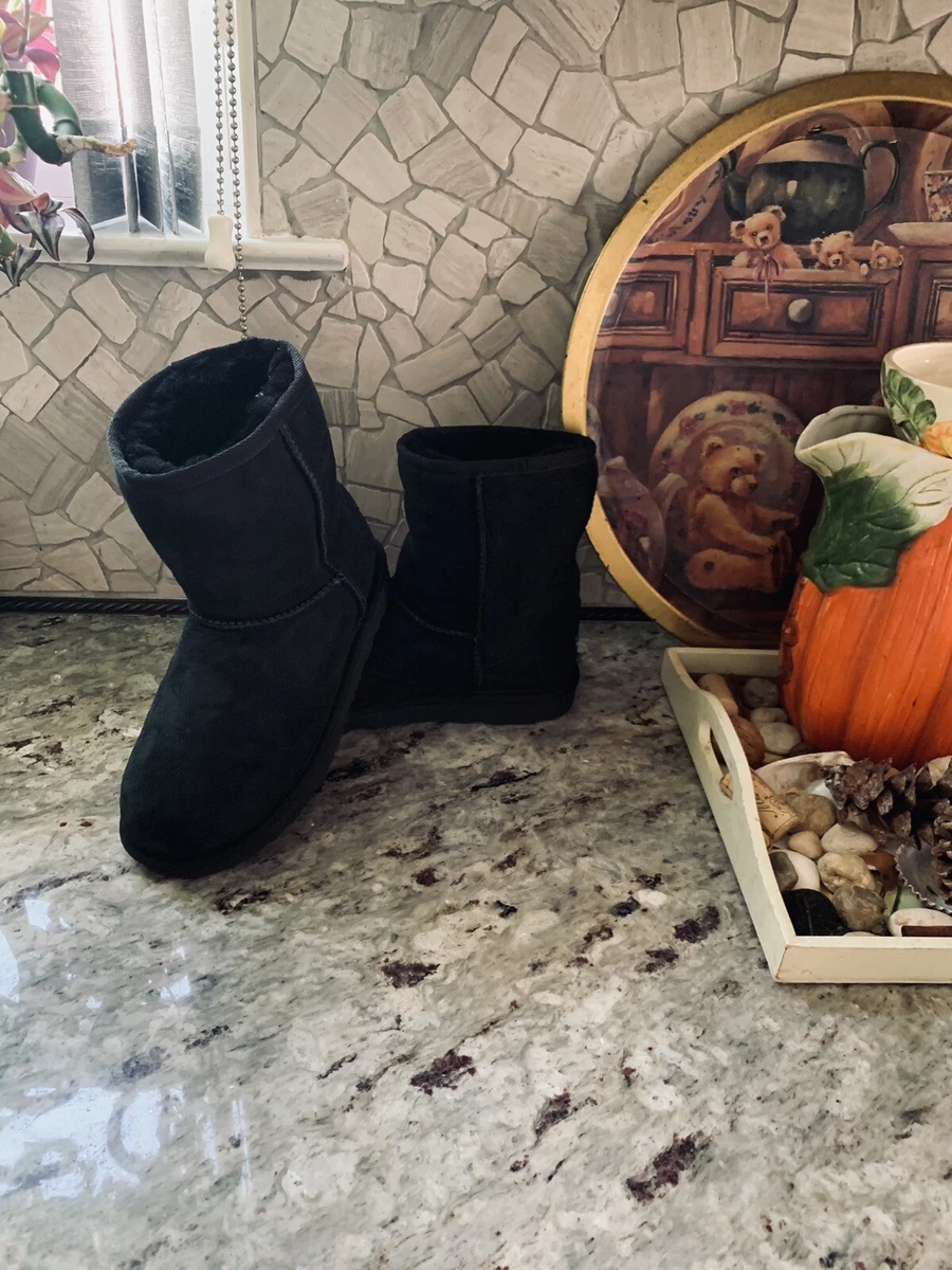 Uggs 2025 black kids
