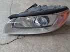 Volvo C70 XC70 S80 XENON SCHEINWERFER LINKS OHNE ANBAUTEILE  30796133
