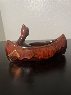 McMaster Craft Pottery Brown Indian Native American Canoe Calgary Alberta 7 x4 