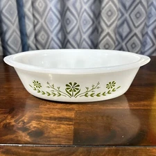 Vintage Glasbake J235 1QT Casserole Dish Green Daisy Milk Glass Oval Small Nick