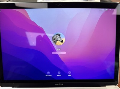 Apple MacBook Retina 12 Inch 2017 1.4GHz Dual-Core Intel i7, 16GB