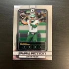 2025 Optic Justin Fields Base (Raw)