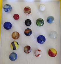 17 Vintage Akro Agate Corkscrew Marbles Lot--All have Imperfections